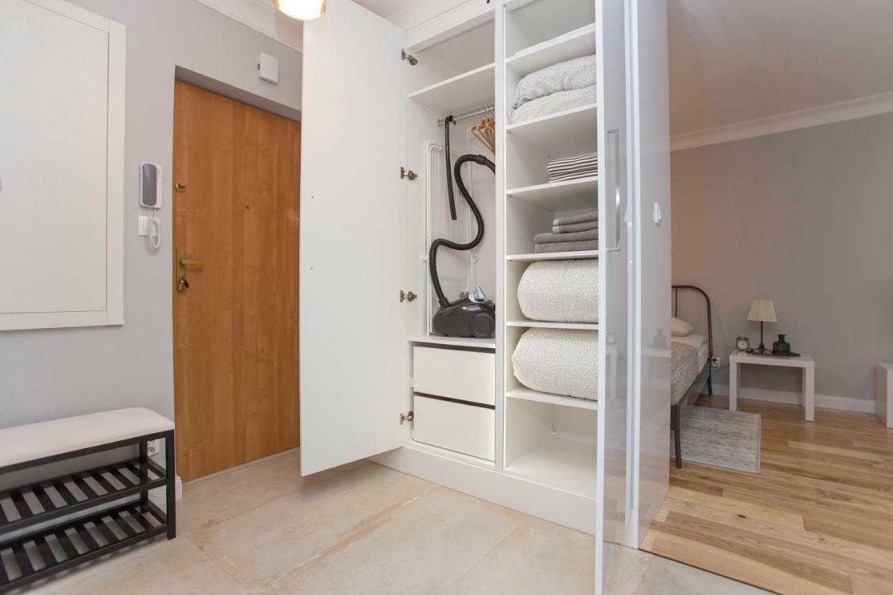 Cr Apartament Scisle Centrum Aleja Bluesa Бялисток Екстериор снимка
