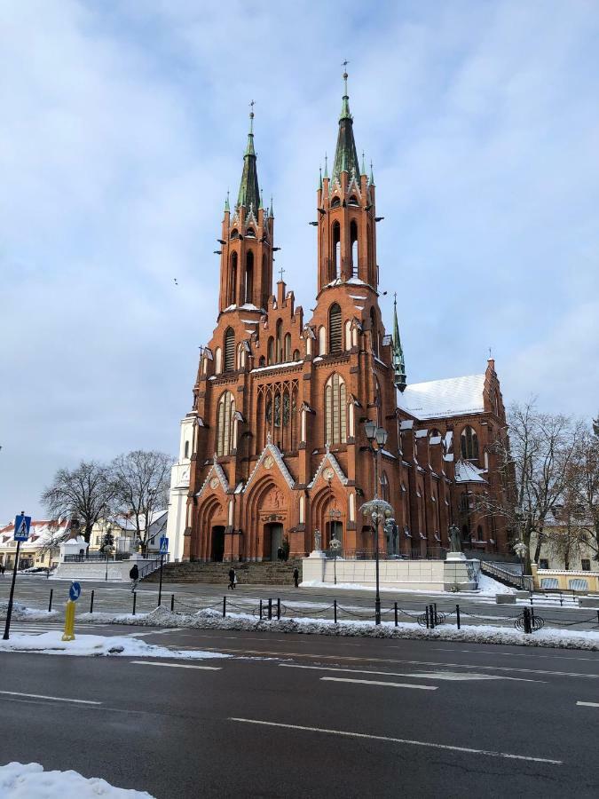 Cr Apartament Scisle Centrum Aleja Bluesa Бялисток Екстериор снимка